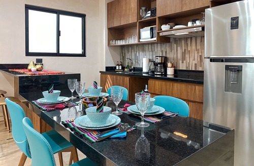 Puerto Morelos Apartment | Newly build 2 bedroom, luxury apartment a few steps from beach.