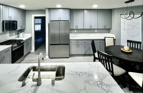 Oxnard House | Newly remodeled large family house