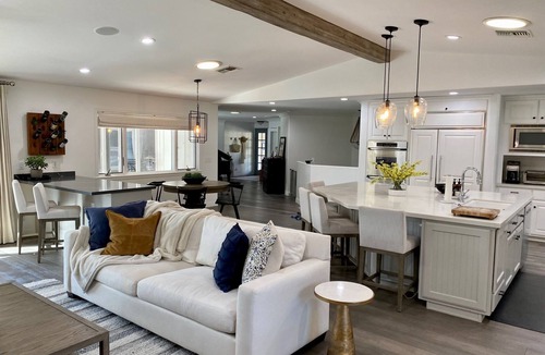 Arcadia House | Newly remodeled with expansive outdoor space, 8 minutes from Old Town Scottsdale