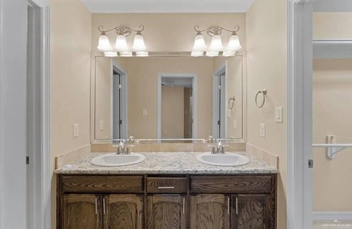 Edinburg House | Nice 3-bedroom house in a beautiful neighborhood in Edinburg