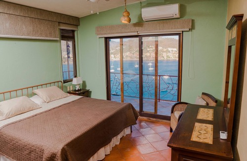 Almacen Villa | Nice vacation place to relax under the hot sun of zihuatanejo