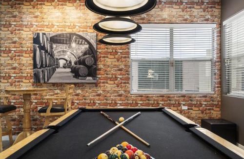 Glendale Villa | Northstar Zen Resort- Rock Waterslide - Pool - Spa - Secret Tunnel - Epic Game Room