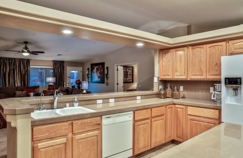 Lake Havasu City House | NOW BOOKING FOR 2026 SEASON - BEAUTIFUL HOME !