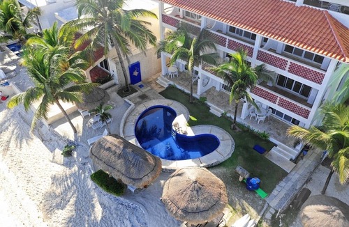 Akumal Condo | OCEAN FRONT! 2 bed/2 bath*GROUND FLOOR* a/c* MAID!