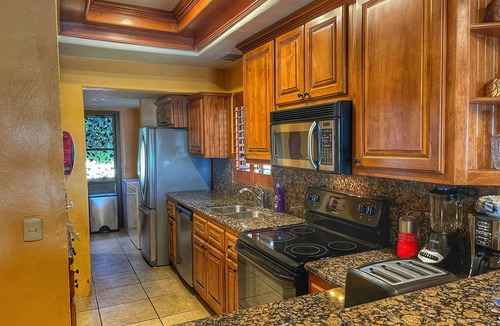 Bella Vista Villa | OCEAN FRONT VILLA! 3 KING Bedrooms, 3.5ba.! 1900sf! VIEWS! Sandy Beach! Slps 9