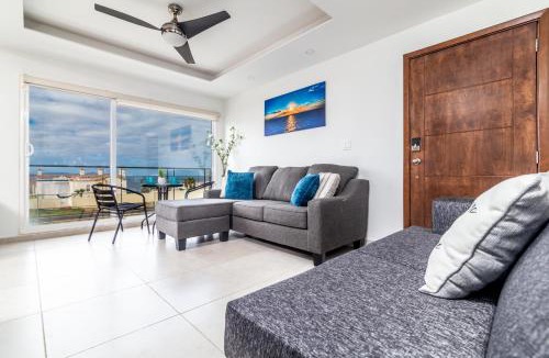 La Joya Apartment | Ocean View, Amazing Sunsets, AC, Pool