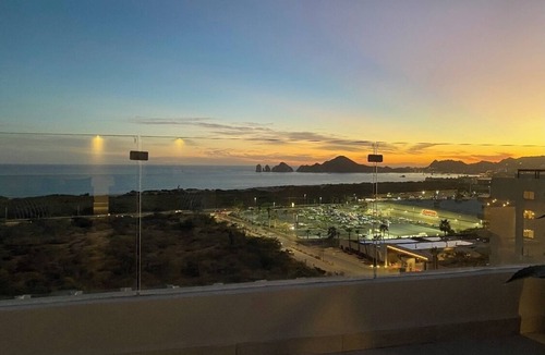 El Tezal Condo | Ocean view penthouse! With private rooftop balcony