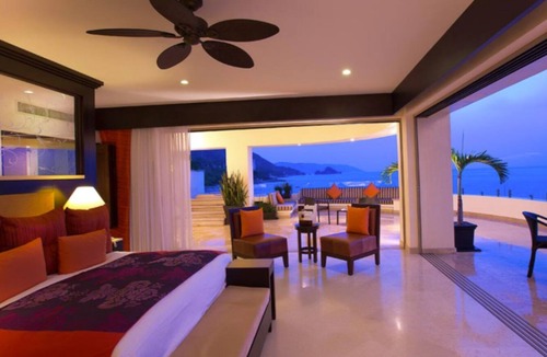 South Shore Hotel Area Resort | Oceanfront 3BR Prime PH 5 Star Garza Blanca Resort Easter/Christmas 2026 & more!