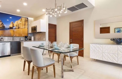 San Jose del Cabo House | Oceanfront Luxury: Stunning 2-Bedroom Beach Escape