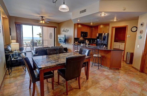 Puerto Penasco Resort | Oceanfront Luxe Coastal Escape at Las Palomas Resort Mexico, 2nd Floor Luxury Ocean Front Condo Step