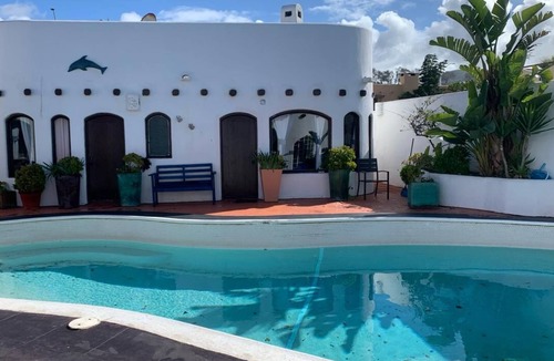 Primo Tapia Villa | Oceanfront Villa - Birthdays, Weddings & Events. Private pool, jacuzzi & Chef