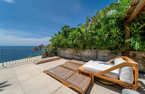 El Faro Villa | Oceanfront Villa With Private Plunge Pool