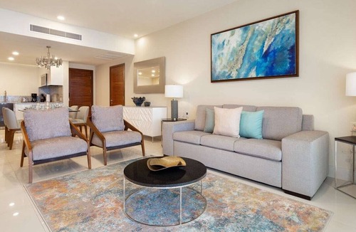 Zona Hotelera Resort | Oceanview 2-bedroom in Golden Corridor between San Juan and San Jose del Cabo.