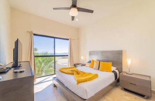 La Ventana House | Oceanview condo w Resort amenities Steps to Beach