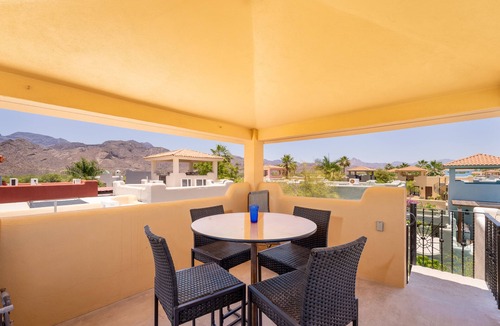 Nopolo House | Oceanview Escape with Rooftop Terrace & Mountain Views Welcome to your perfect coastal retreat!