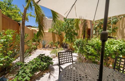 Nopolo House | Oceanview Escape with Rooftop Terrace & Mountain Views Welcome to your perfect coastal retreat!
