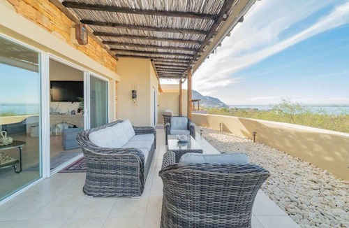 La Paz House | Oceanview home Puerta Cortes golf cart Included