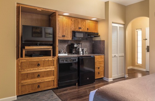 South Mountain Resort | OFFICIAL LISTING | Wyndham - Legacy Golf Resort 1 BR: WIFI, Pool, Golf ONSITE