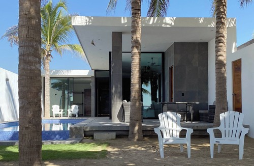 Zihuatanejo House | Ohana Playa Blanca II