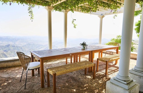 Ojai Villa | Ojai Mountain Ridge Estate, Private Ojai Vineyard Villa