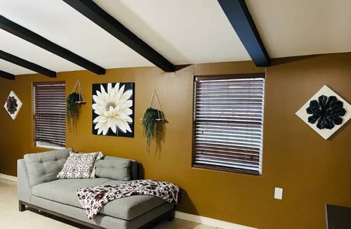 Weslaco House | Old Kansas