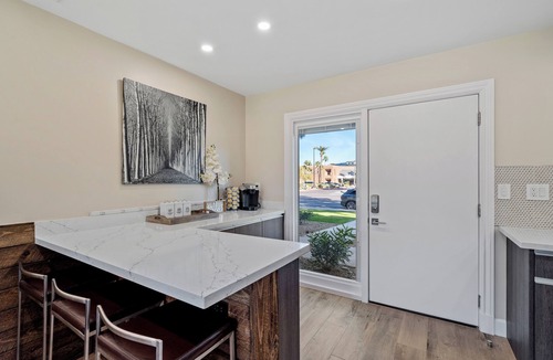 South Scottsdale House | Old Town Scottsdale ~ Newly Upgraded Townhouse