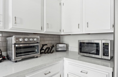 South Scottsdale House | Old Town, Sun Devils, Tempe, Papago, Zoo, Cubs, Giants, WM Open, and more!