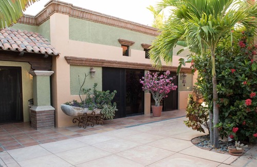 Los Barriles Villa | On the BEACH ~ In the Village ~ Walk to Everything!~~ Best kiteboarding beach!!!