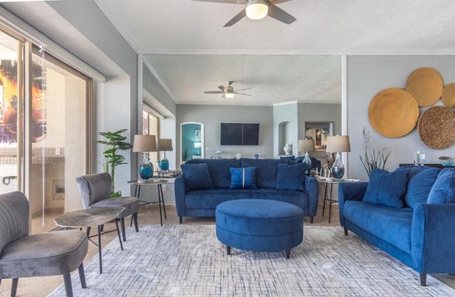 Bella Vista House | Once Upon A Tide Spacious Charming Ocean Front Condo