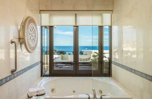 Marina Hotel | One Bedroom
