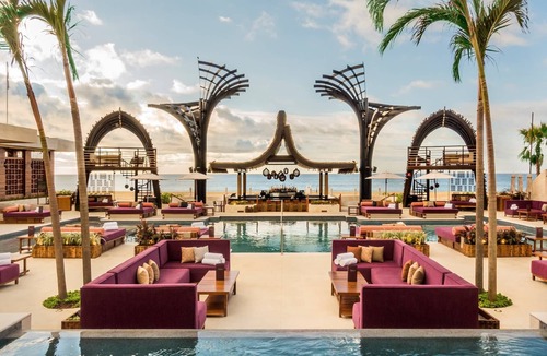 Zona Hotelera Resort | ONE BEDROOM SUITE @ Vidanta Grand Mayan Los Cabos