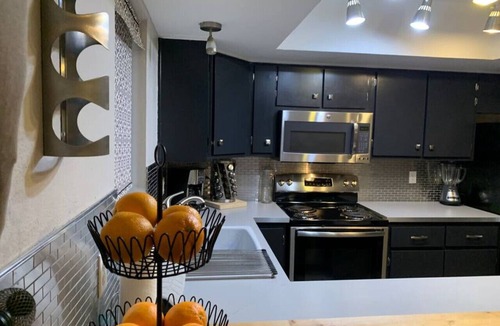 Jen Tilly Terrace Condo | ONE BLOCK walk to ASU! SpringTime Value!