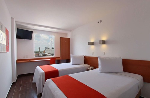 Silao Hotel | One Silao