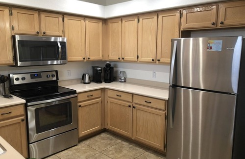 East Mesa House | One Story w/Htd Comm Pool & Spa: GOLF & Trails Nearby, Walk to Dine & Shop, Indoor Shuffleboard