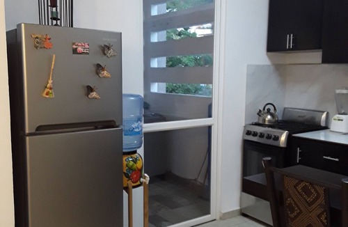 Manzanillo Apartment | Only 5 minutes walk to the beach, cozy and quiet 2 bedroom apartment