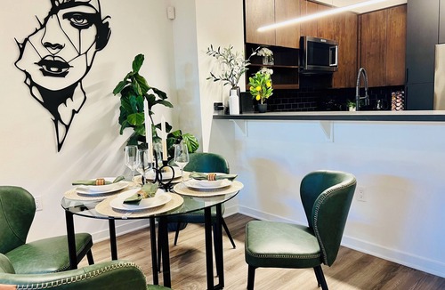 Mid City Apartment | Open Studio by Beverly Grove w/Pool, Parking & Laundry