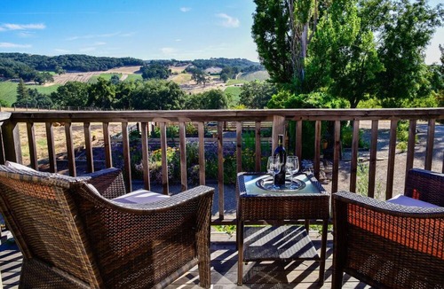 Paso Robles House | Orchard Hill Farm-Elegant Comfort in Desirable West Side Paso Robles!