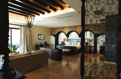 La Paz Hotel | Orchid House Baja