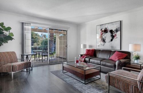 Palm Springs Apartment | Our Mesquite-Refreshed 1st floor nature preserve & mtn view condo!