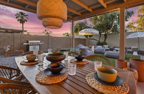 Tempe House | Outdoor Oasis! Your Centrally Located Getaway