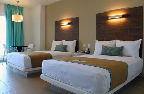 Zona Dorada Hotel | Pacific Palace Beach Tower Hotel