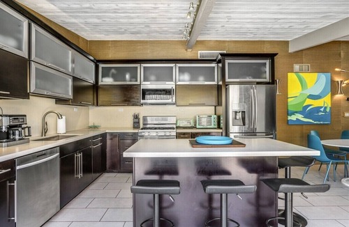Racquet Club Estates House | Palm Springs MidCentury Modern - Modern Meets History: Stay in a Classic Alexander Construction Home