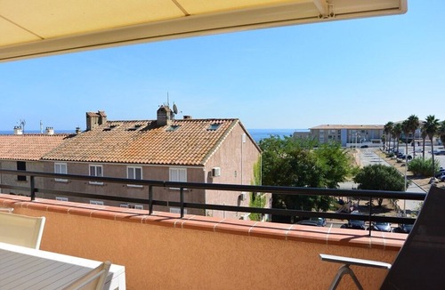 Solenzara Apartment | PALMERAIE 40 - 3*- AIR CONDITIONING - WI-FI - BEACH HAS FEET