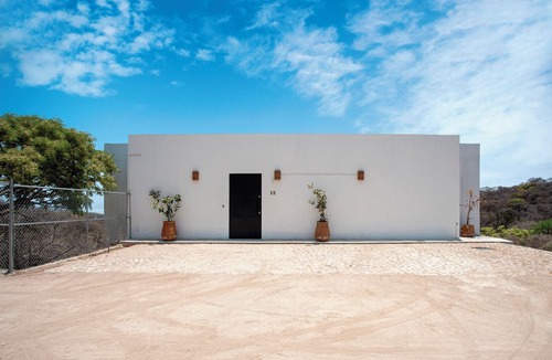 Bajio House | Panoramic Views of Chapala with Swimming Pool Whole Lodging