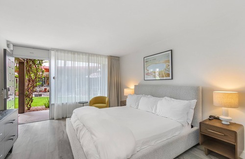 South Scottsdale Hotel | Papago Scottsdale by Reside, Trademark Collection by Wyndham