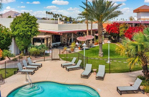 South Scottsdale Hotel | Papago Scottsdale by Reside, Trademark Collection by Wyndham