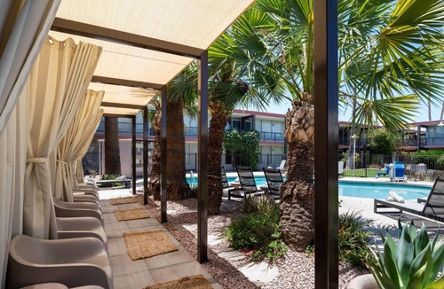 South Scottsdale Hotel | Papago Scottsdale by Reside, Trademark Collection by Wyndham