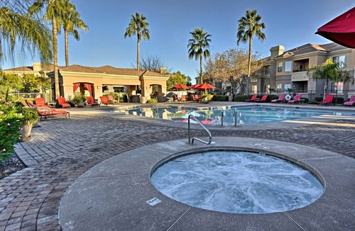 Gilbert Condo | Patio & Resort Perks: Gated Gilbert Condo