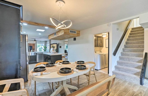 Litchfield Park House | Patio & Workspace: Litchfield Park Vacation Rental