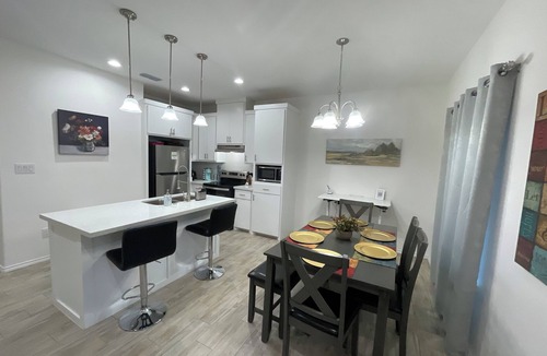 Sebastian House | Peaceful 2-bedroom townhome -Sleeps 6 in La Feria